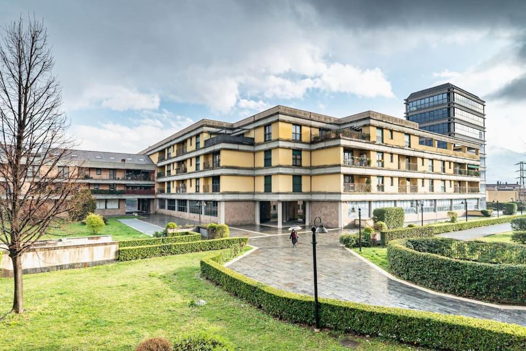 Broletto Park Apartment - Affitti Brevi Italia Lecco Extérieur photo