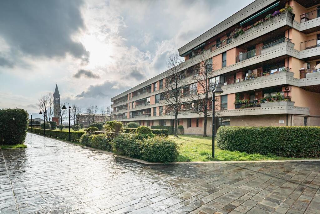 Broletto Park Apartment - Affitti Brevi Italia Lecco Extérieur photo