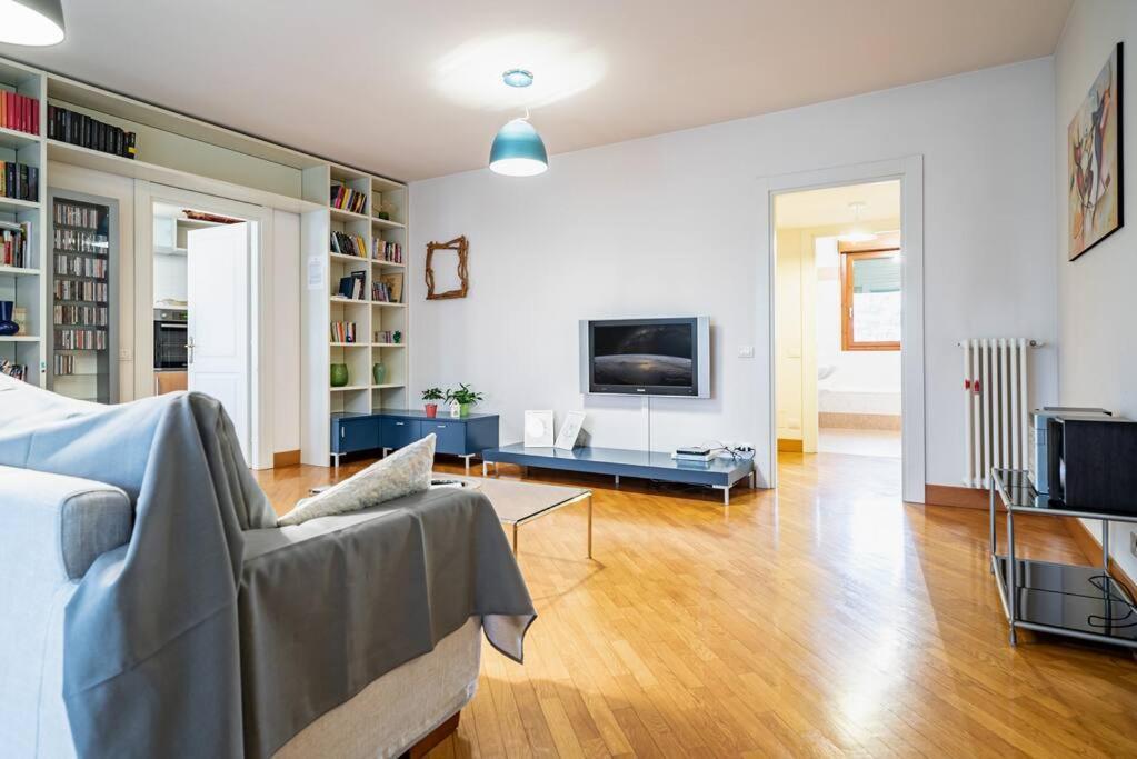 Broletto Park Apartment - Affitti Brevi Italia Lecco Extérieur photo